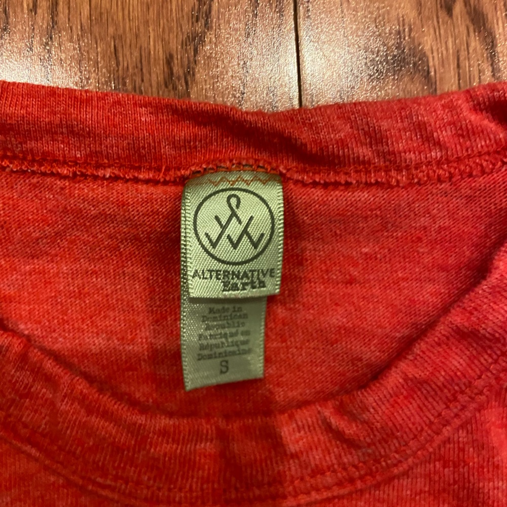 Vintage style Ole Miss Shirt Alternative Earth size small - Picture 2 of 3